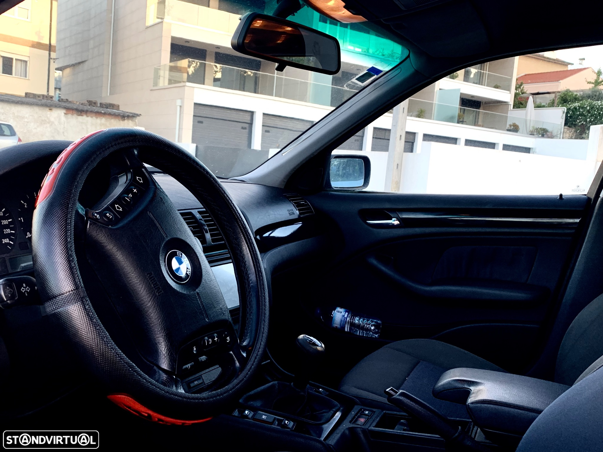 BMW 320 d Touring Edition Exclusive - 16