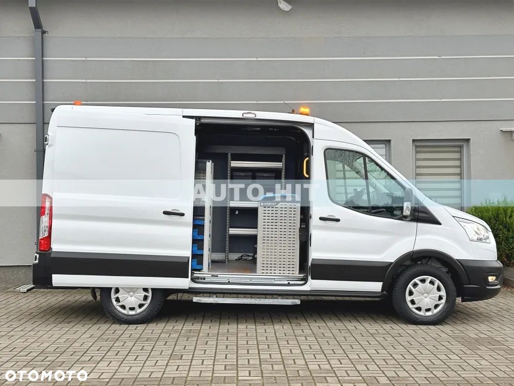 Ford Transit - 12