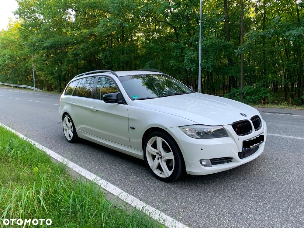 BMW Seria 3 318i Edition Exclusive - 4
