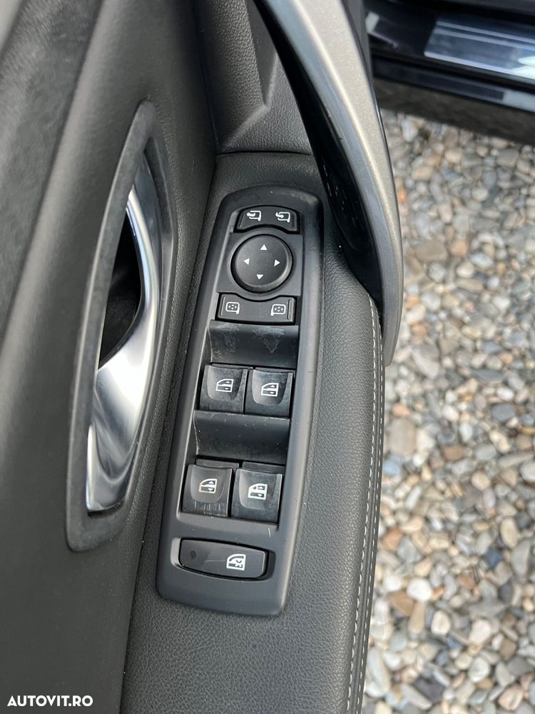 Renault Laguna Grandtour dCi 110 FAP Paris Business - 13