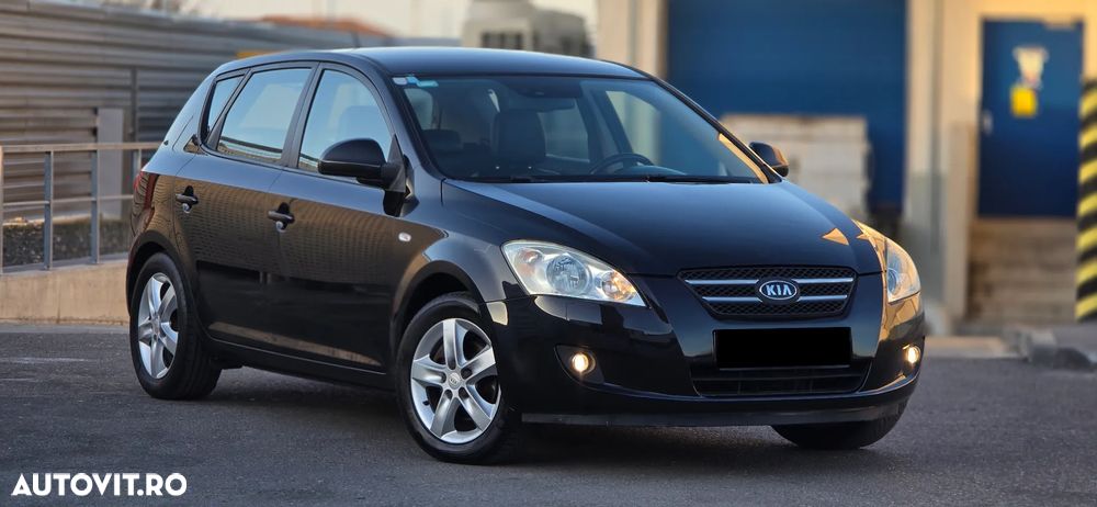 Kia Ceed 1.6 DSL TX COMFORT - 1