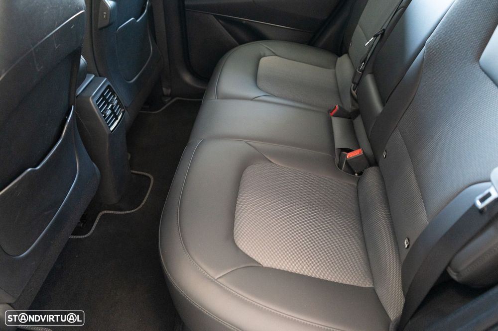 Kia Niro EV 64kWh Drive - 9
