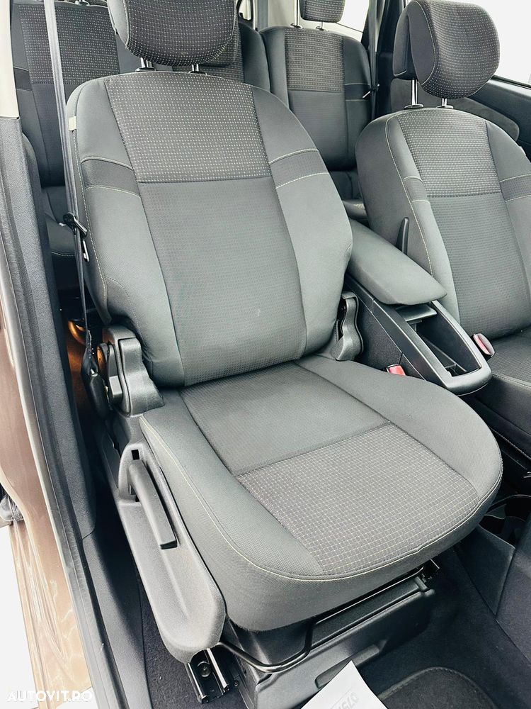 Renault Grand Scenic dCi 110 FAP Dynamique - 23