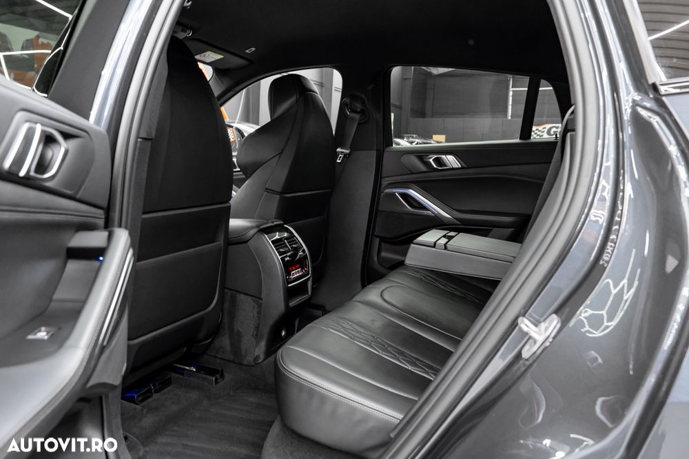 BMW X6 xDrive40i AT MHEV - 18