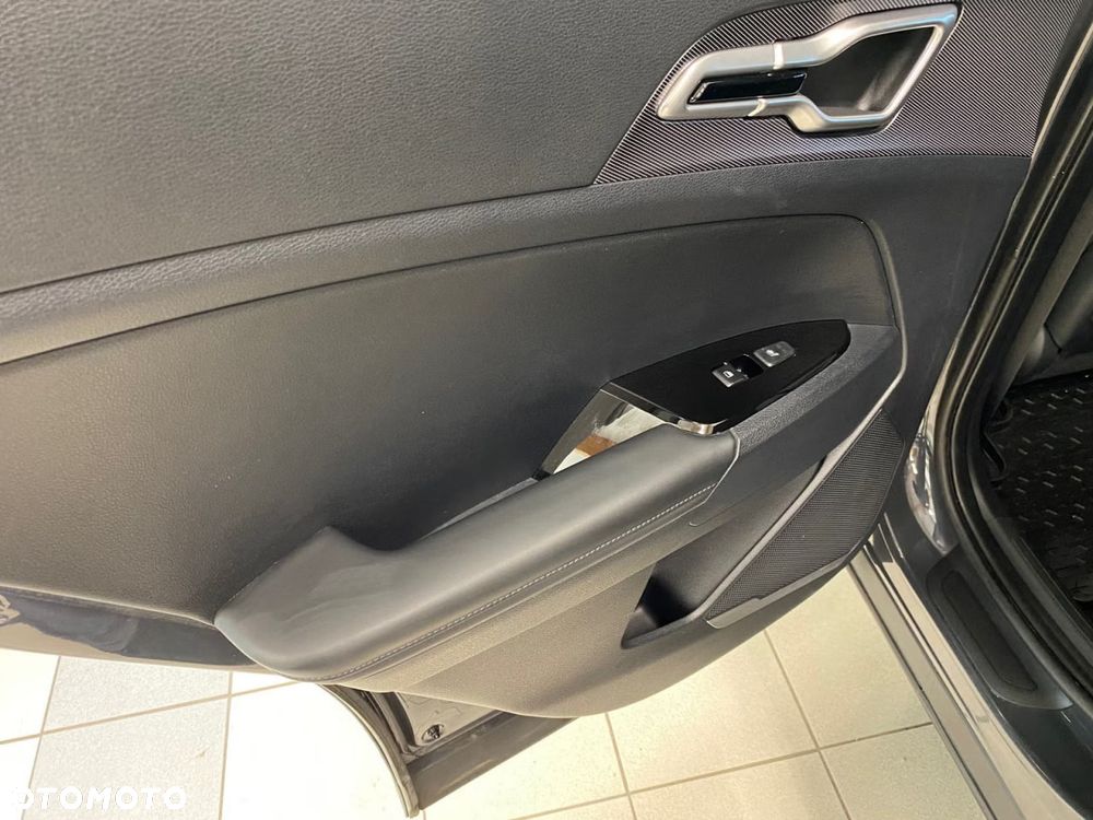 Kia Sportage 1.6 T-GDI PHEV Business Line 4WD - 16