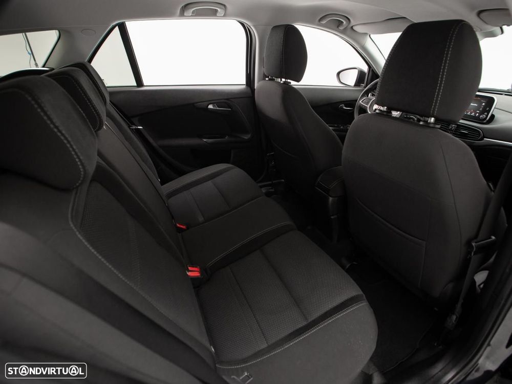 Fiat Tipo Station Wagon 1.3 M-Jet Lounge - 11