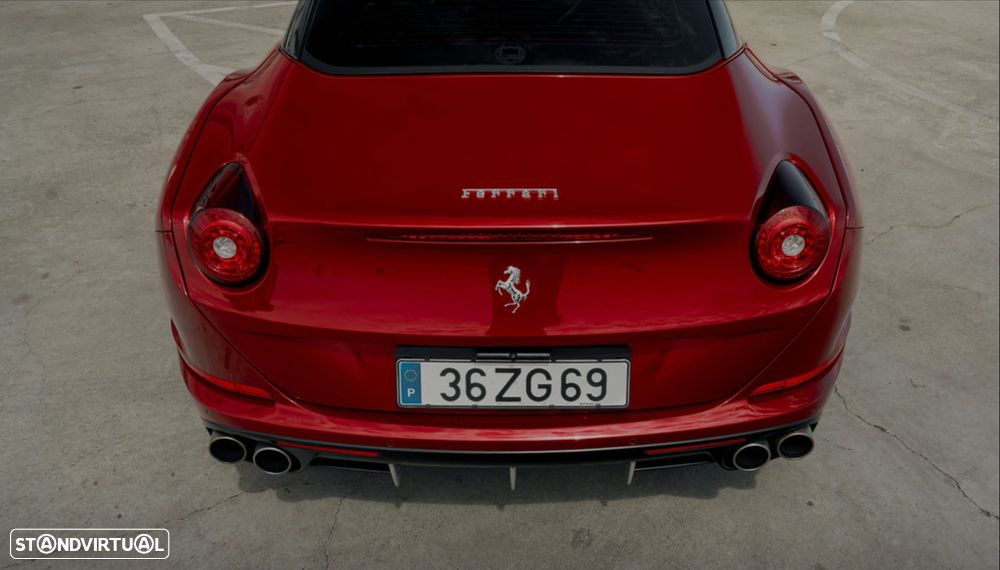 Ferrari California T - 44