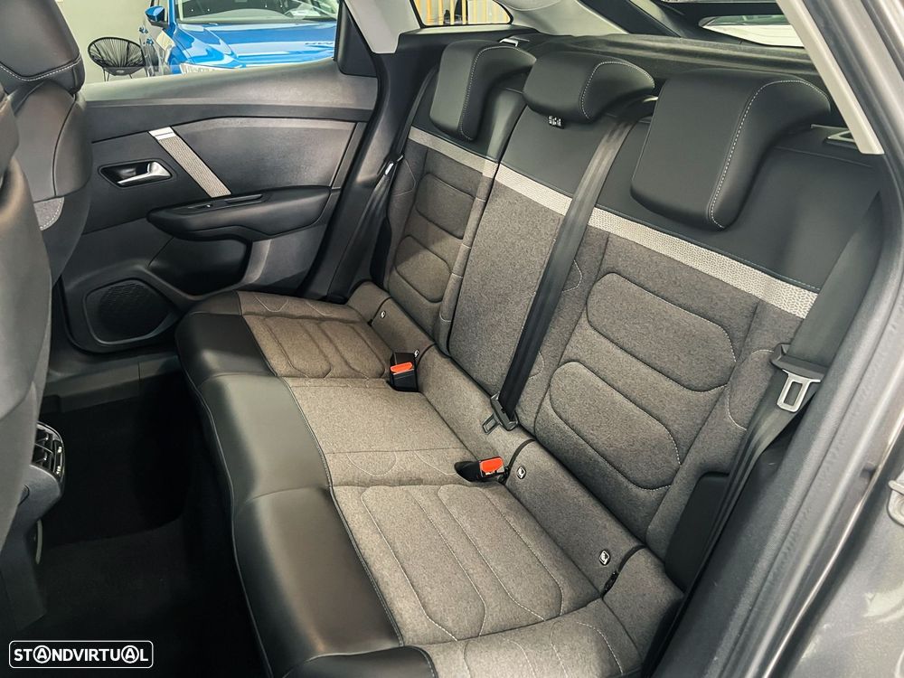 Citroën C4 1.2 PureTech Max - 10