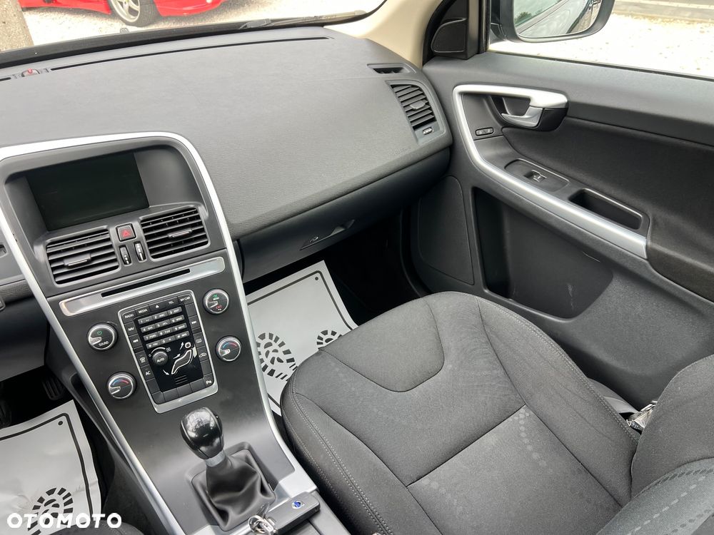 Volvo XC 60 - 22