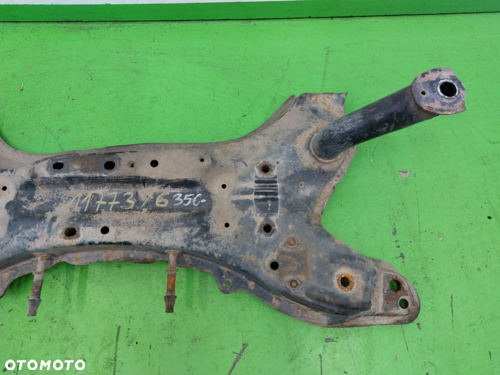 Sanki wózek PRZÓD TRAWERS BELKA TOYOTA YARIS I 99-05 1.0 B - 4