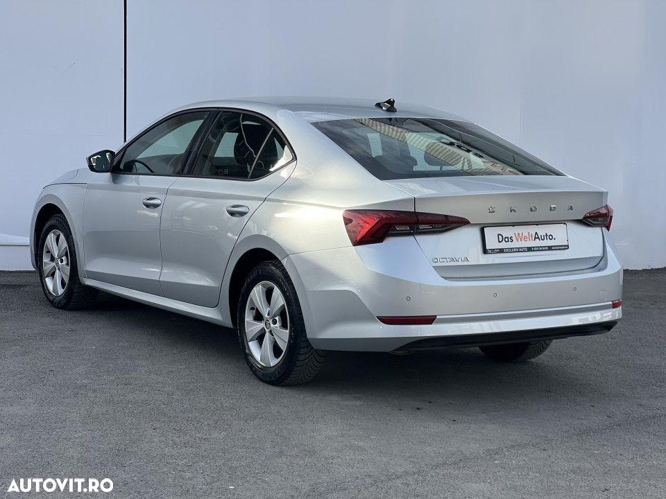 Skoda Octavia - 3
