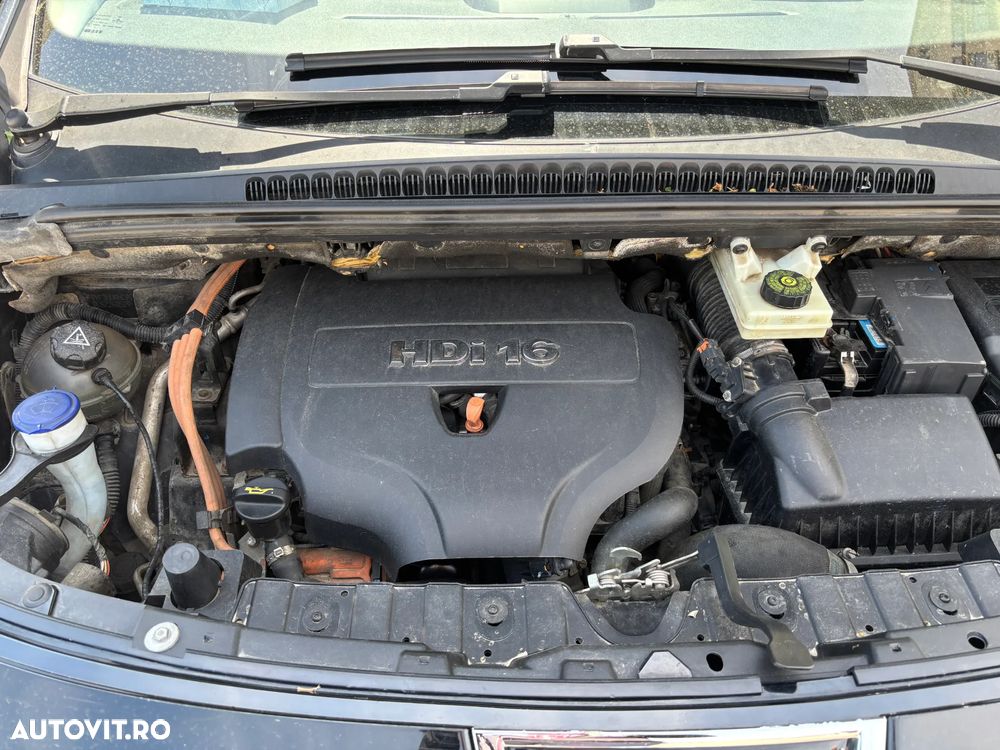 Peugeot 3008 HYbrid4 2.0 HDI FAP ETG + Electric - 15