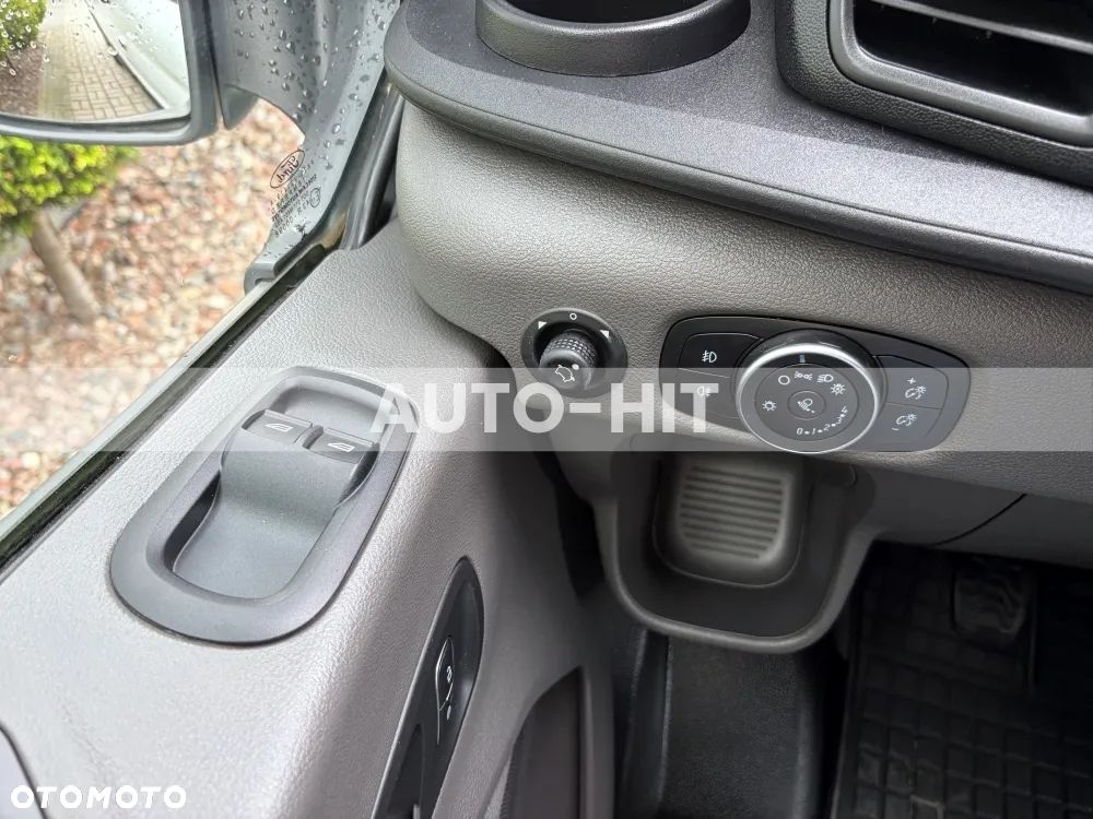 Ford Transit - 22