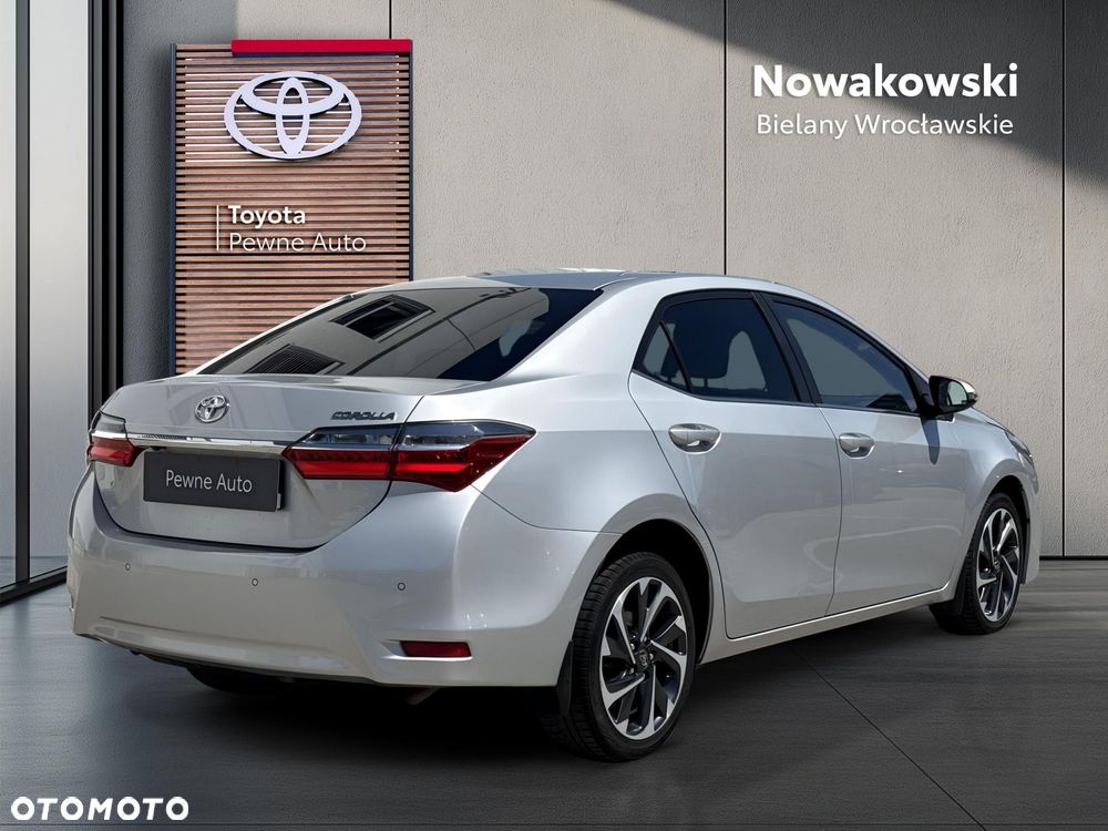 Toyota Corolla - 29