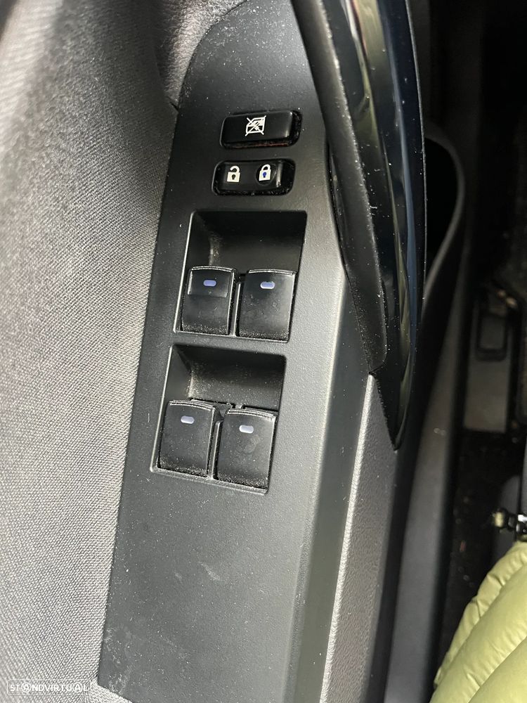 Toyota Auris Touring Sports - 8