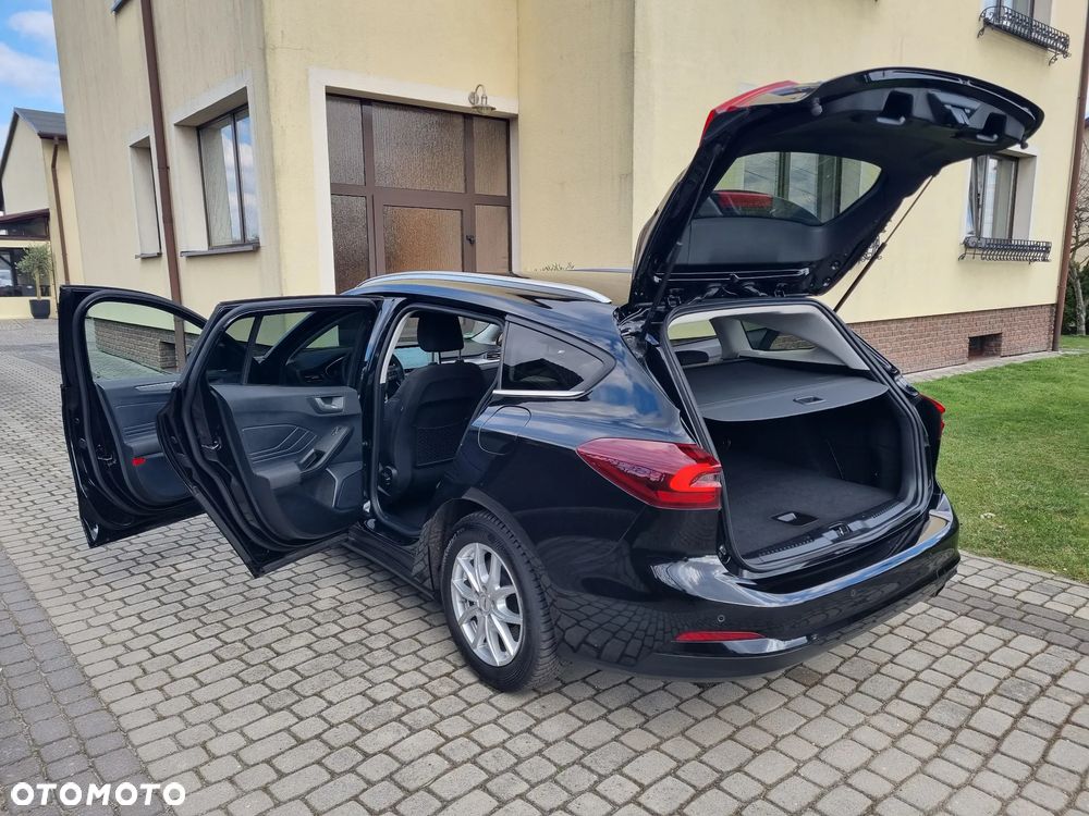 Ford Focus 1.5 EcoBlue SCR Titanium X - 34