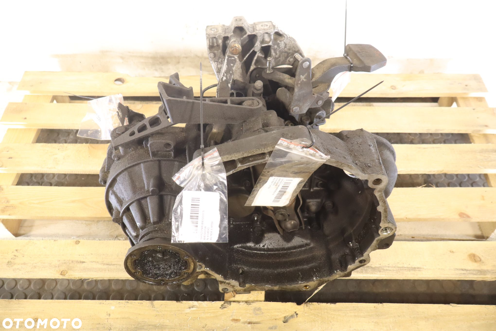 SKRZYNIA BIEGÓW 5 BIEGOWA SEAT ALTEA 1.9TDI JCX - 4