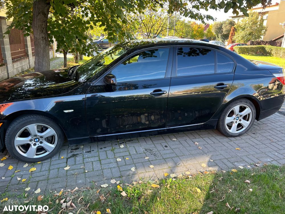 BMW Seria 5 535i xDrive Aut. Luxury Line - 4