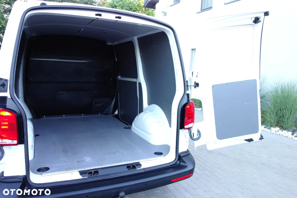 Volkswagen Transporter t6 Automat DSG 2.0 TDI 150 KM Klima Webasto - 10