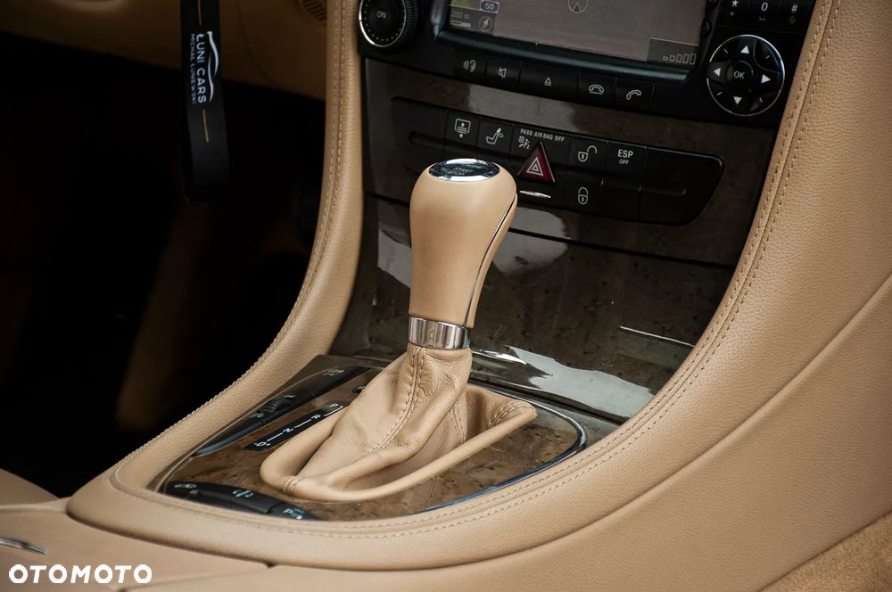 Mercedes-Benz CLS 500 - 12