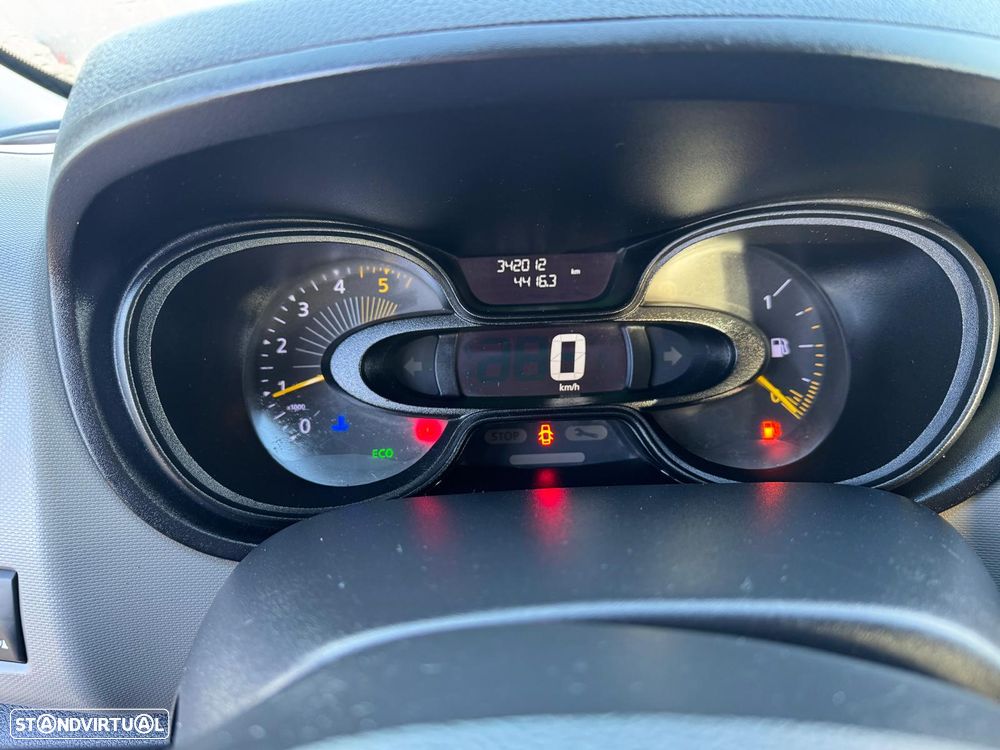 Renault TRAFIC DCI 140 - 10