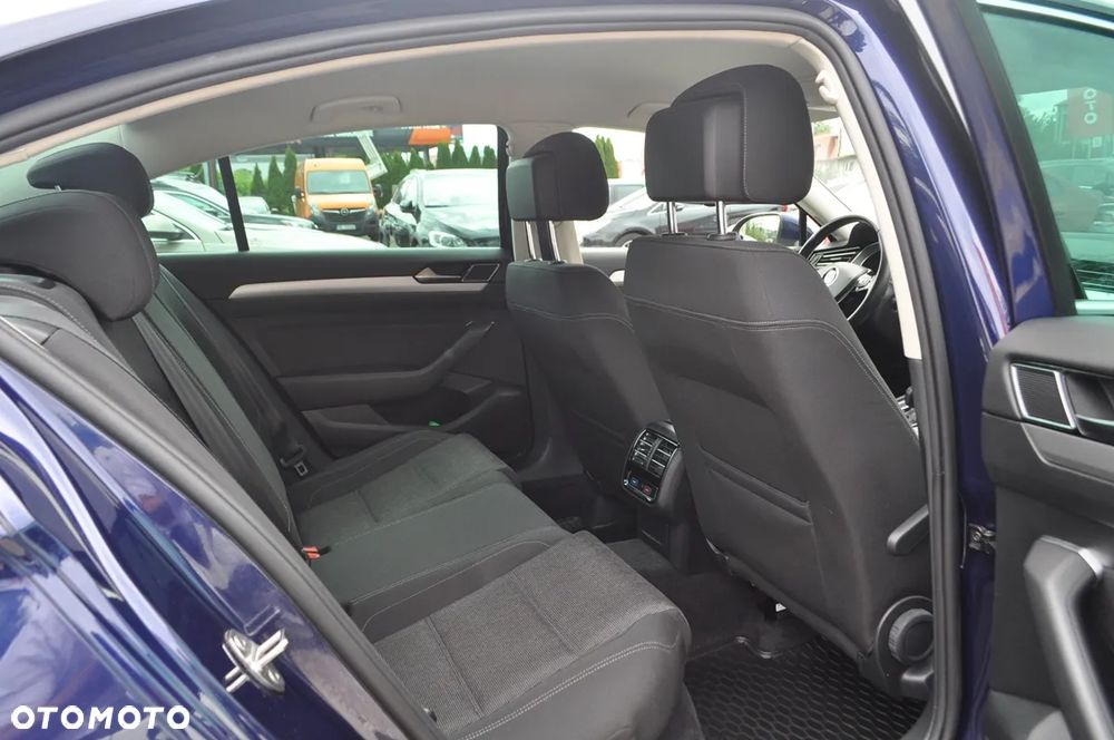 Volkswagen Passat 2.0 TDI BMT Comfortline DSG7 - 21