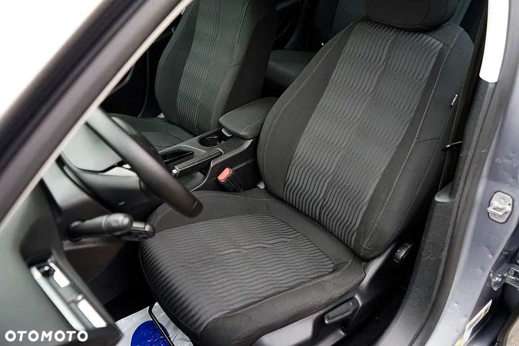 Peugeot 308 - 19