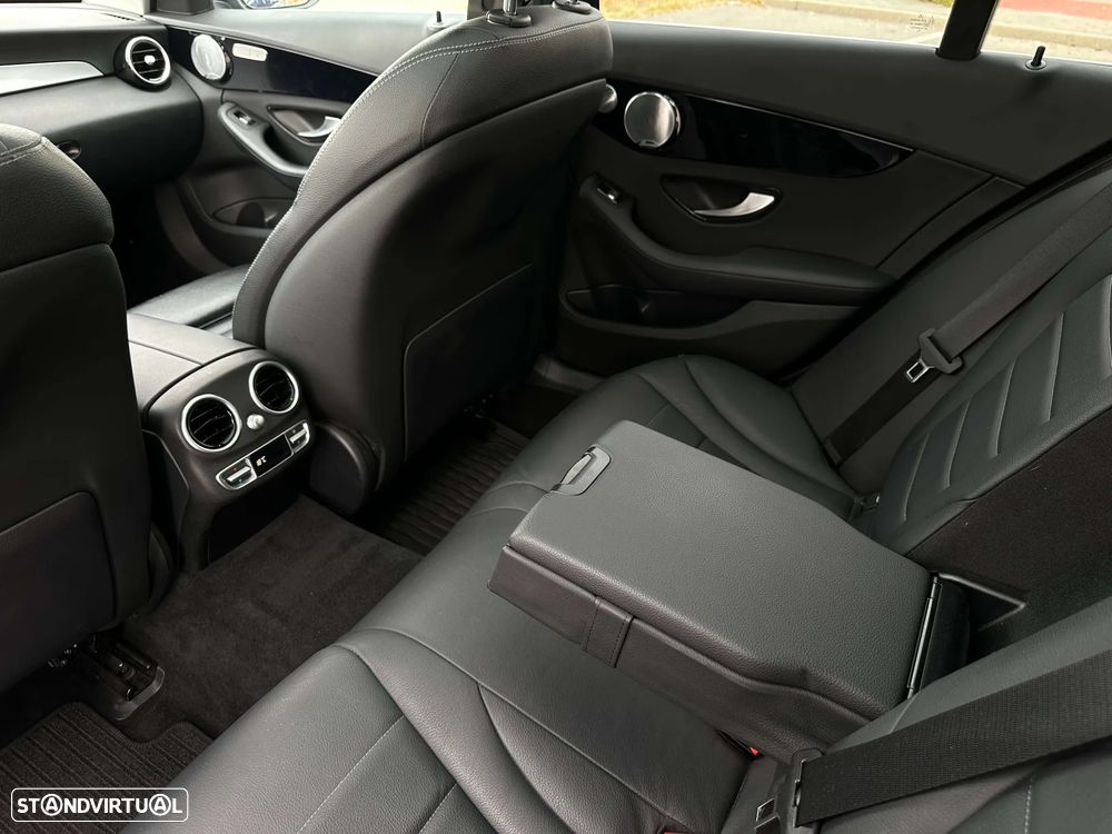 Mercedes-Benz C 200 - 16