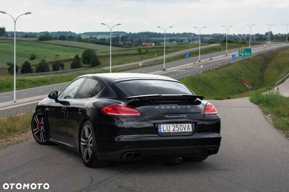 Porsche Panamera GTS - 20