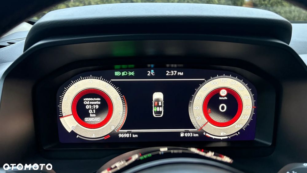 Nissan Qashqai 1.3 DIG-T N-CONNECTA - 20