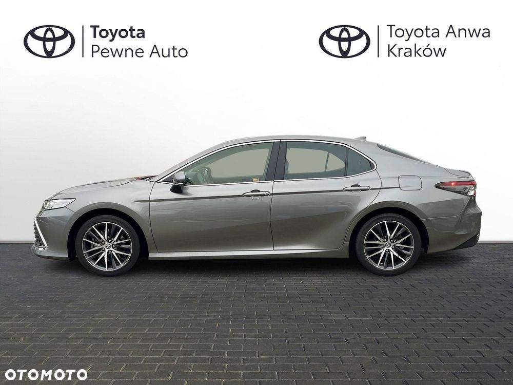 Toyota Camry 2.5 Hybrid Executive CVT - 2