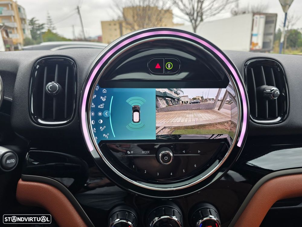 MINI Countryman Cooper SE ALL4 Auto - 13