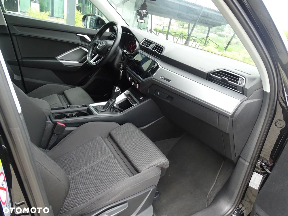 Audi Q3 - 23