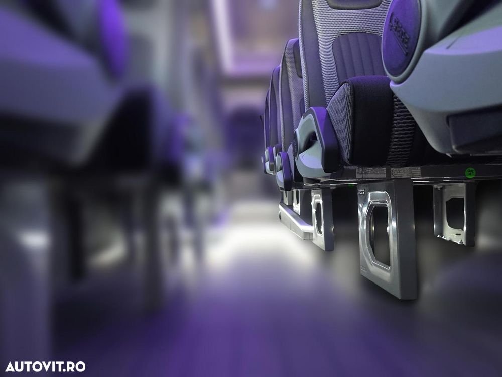 Mercedes-Benz Sprinter 517 - 16