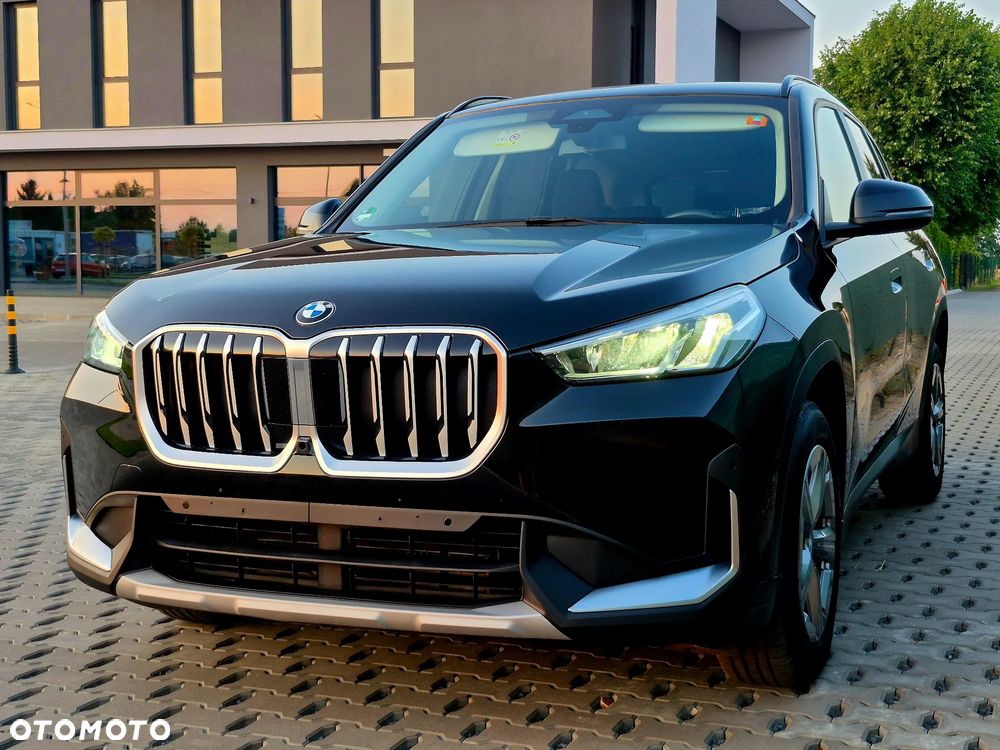BMW X1 sDrive18d M Sportpaket - 1