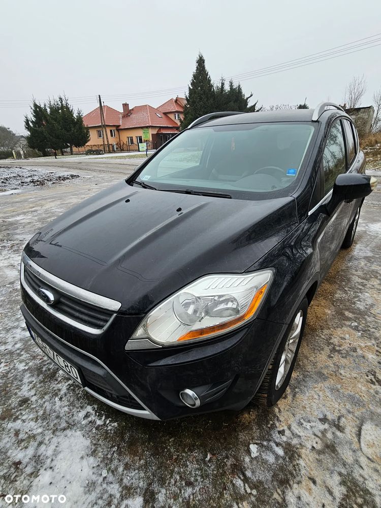 Ford Kuga 2.0 TDCi 4WD Titanium - 4