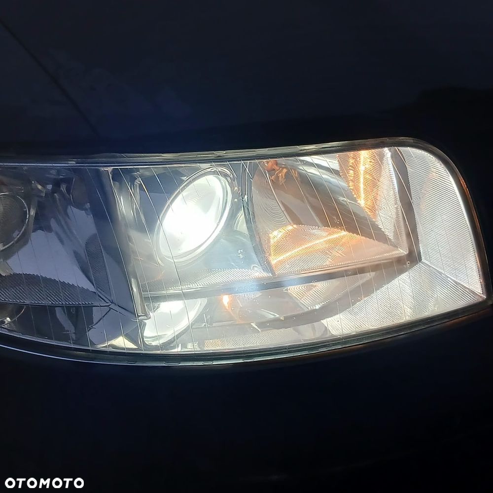 Audi A4 Avant 1.8T - 33