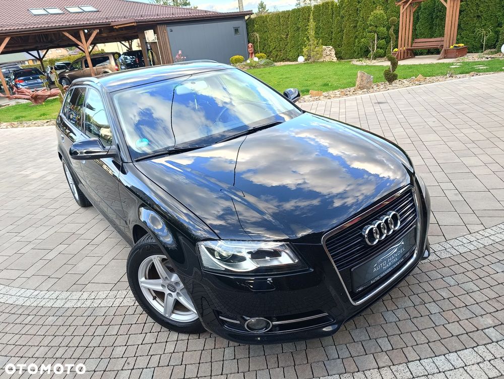 Audi A3 Sportback 2.0 TDI Ambiente - 8