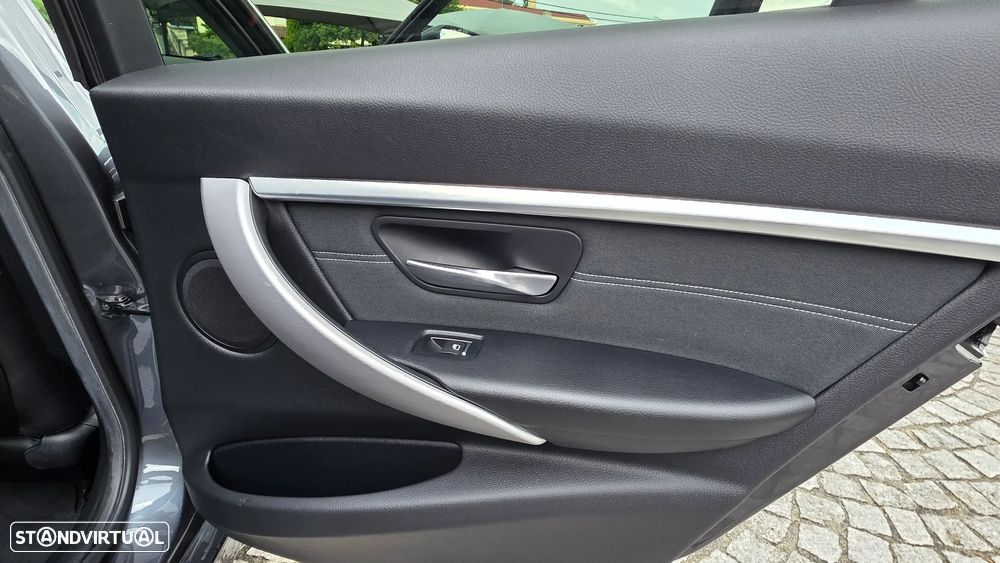 BMW 318 d Line Sport Auto - 39