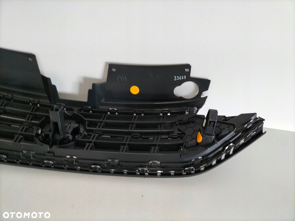 atrapa kratka grill vw polo vi lift 20- sedan - 7