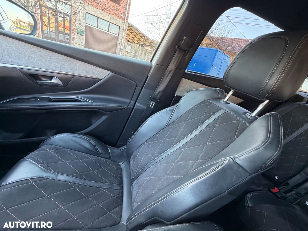 Peugeot 5008 2.0 BlueHDI s&s EAT8 GT - 12