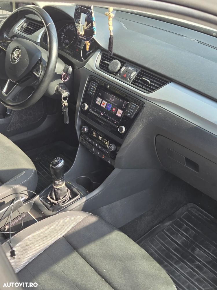 Skoda RAPID 1.6 TDI Style - 12