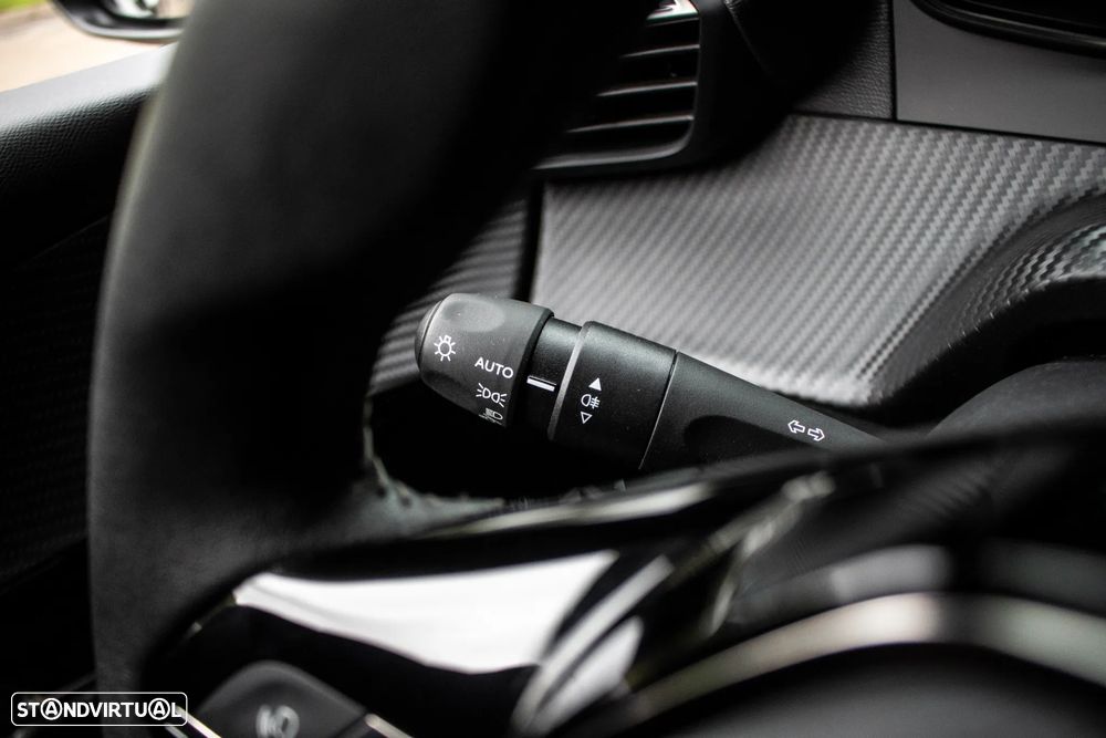 Peugeot e-208 Active Pack - 16