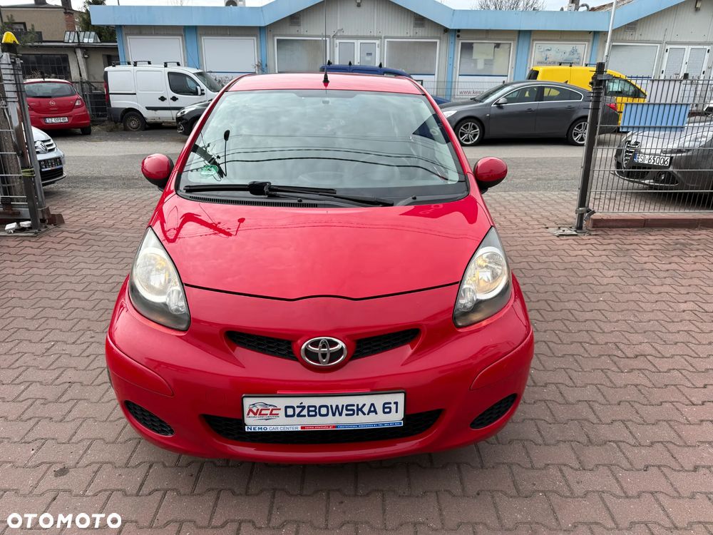 Toyota Aygo CoolRed - 4