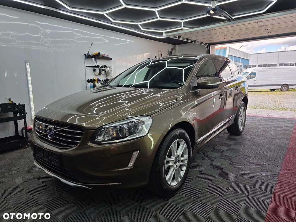 Volvo XC 60 D5 AWD Summum - 22