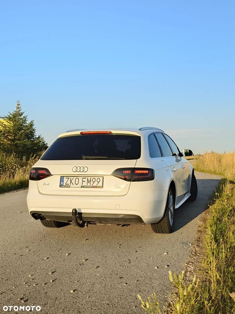 Audi A4 Avant 2.0 TDI Quattro Line - 7