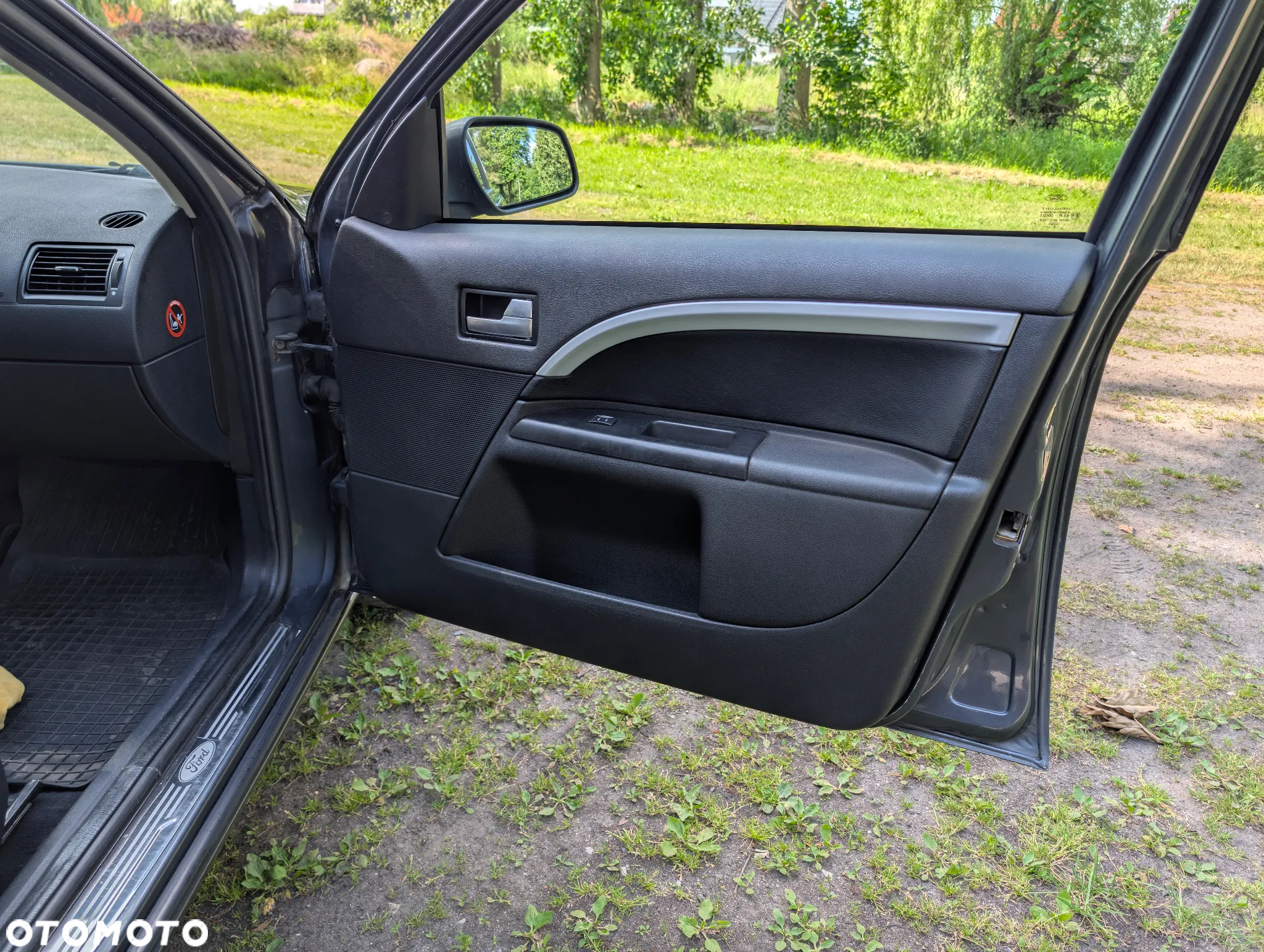 Ford Mondeo 2.0 TDCi Trend - 10
