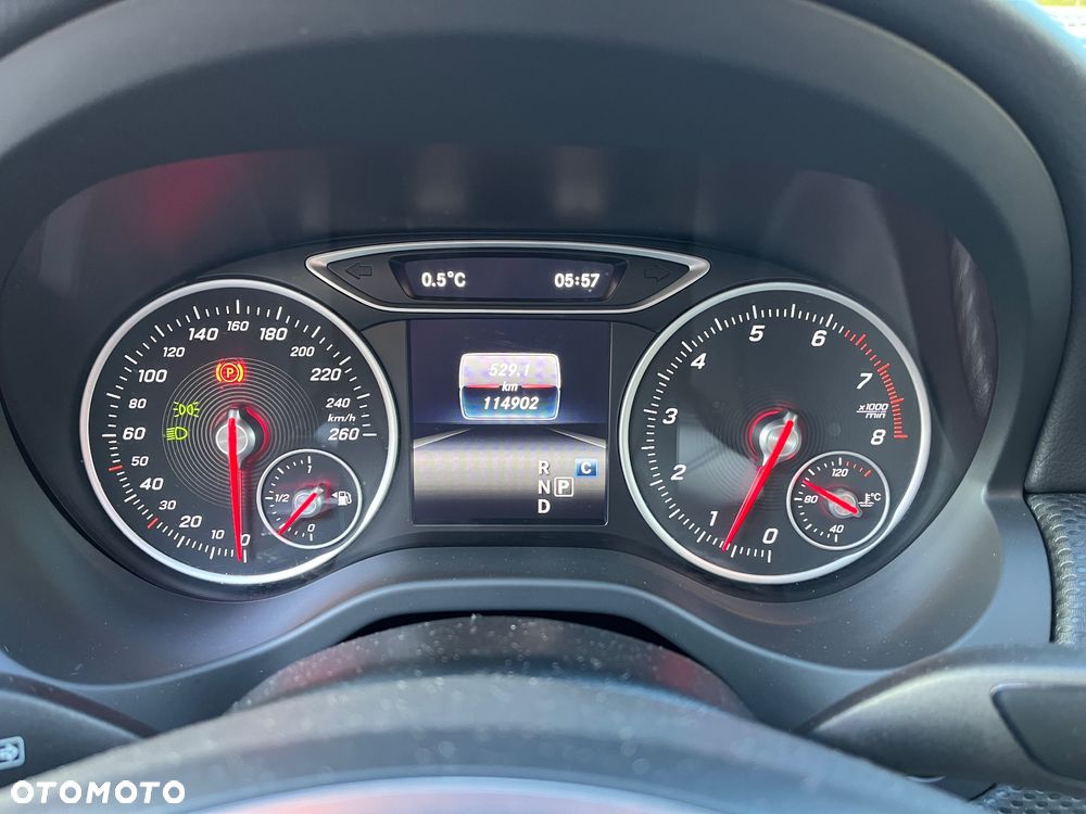 Mercedes-Benz Klasa A 220 4-Matic Style - 24