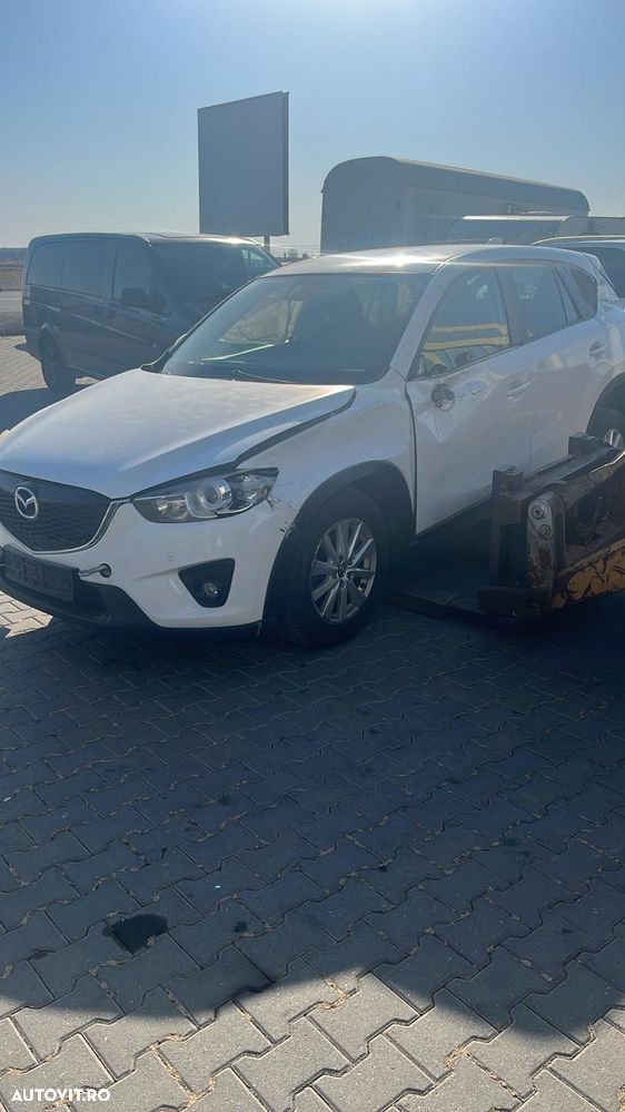 Dezmembram Mazda CX-5 2.2 diesel 4x2 din 2015