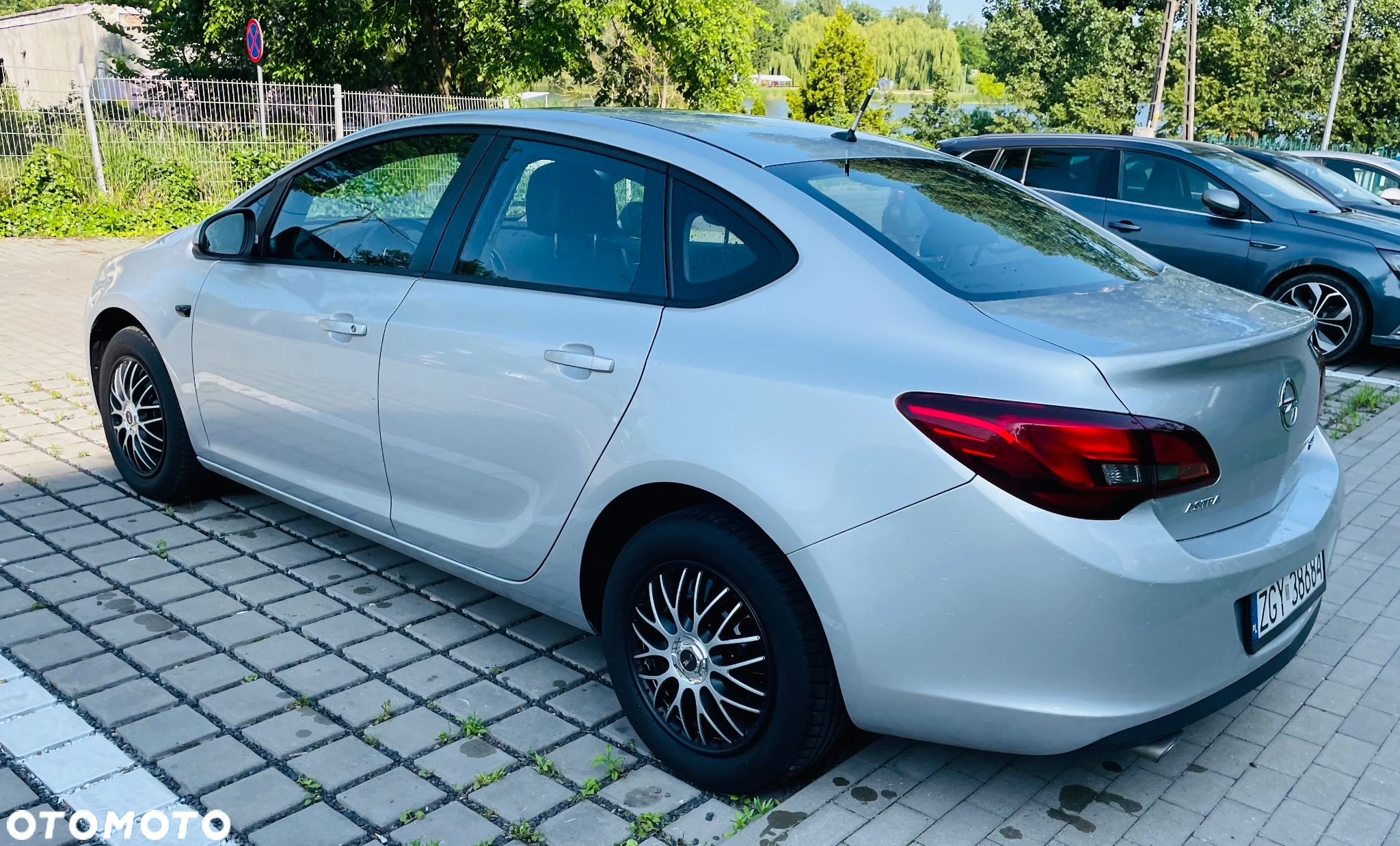 Opel Astra 1.4 Turbo Active - 12